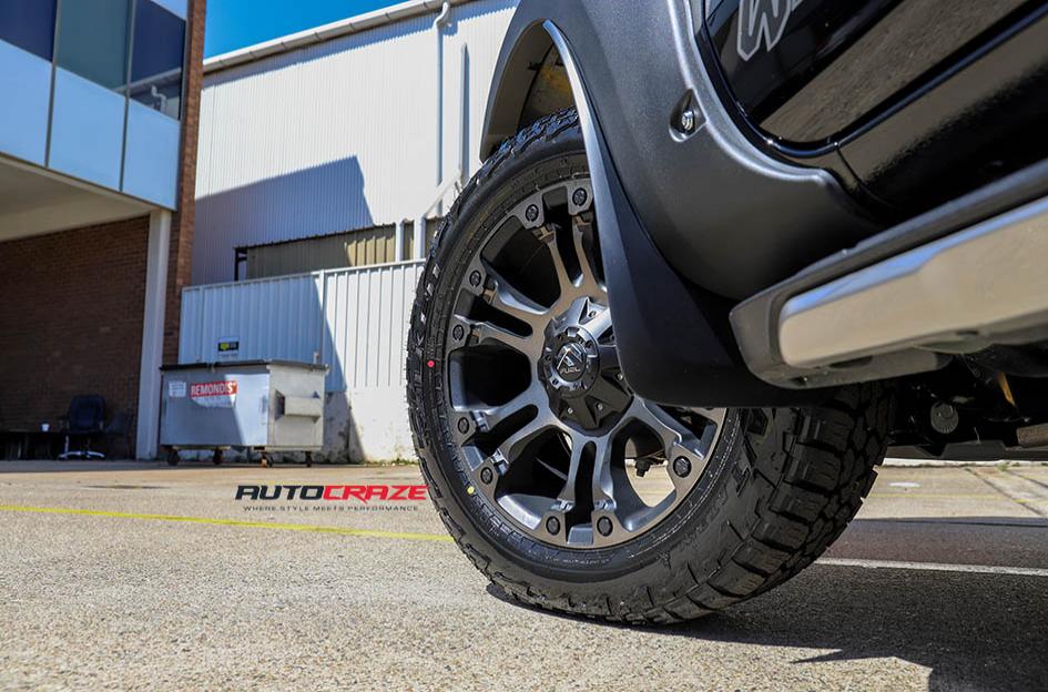 FORD-RANGER-VAPOR-BLACK-MACHINED-WITH-DARK-TINT